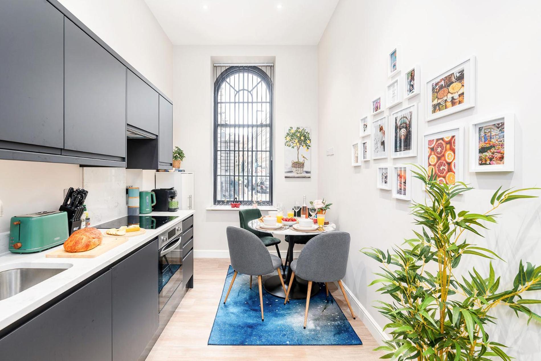 Beautiful Apartment & Central Location & King Size Bed Leeds  Dış mekan fotoğraf